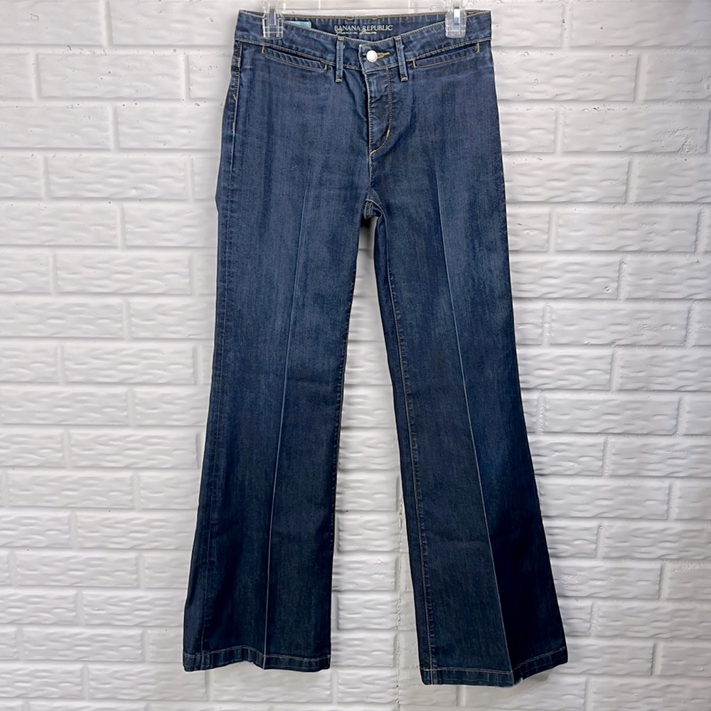 BANANA REPUBLIC Premium Denim Classic Wide Leg Trouser jeans size 6